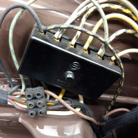 fuses,circuit breakers,fuse blocks,fuse holders,circuit,electric,power,block,vehicle,protection,overload,custom,secure,relay,amp,harness,plug-n-play,ceramic,torpedo,cover,ATC,universal